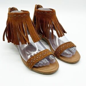 Minnetonka Savona Fringed Sandals‎ Women's 6 Brown Leather Moccasins